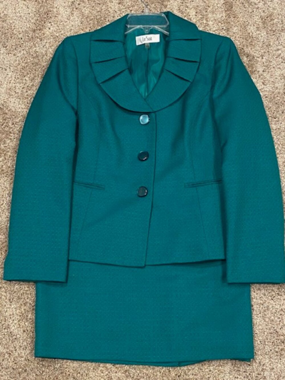 Le Suit Jacket/Skirt Suit